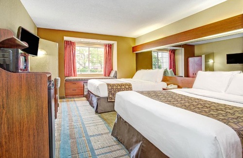 Mason Hotel | Microtel Inn & Suites by Wyndham Mason
