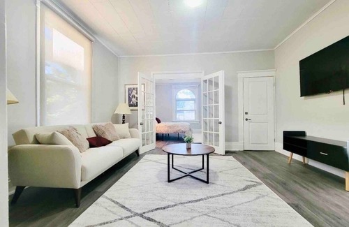 Cambridge Apartment | Mid century apartment with private backyard and deck