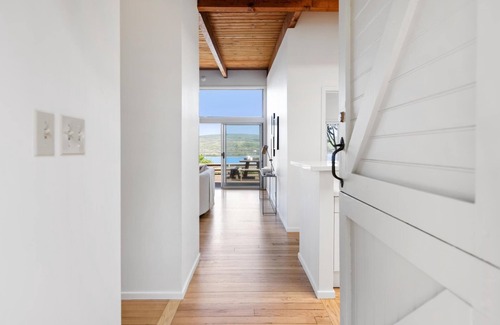 Inverness Cottage | Mid-century cottage & studio with Tomales Bay views in Old Inverness