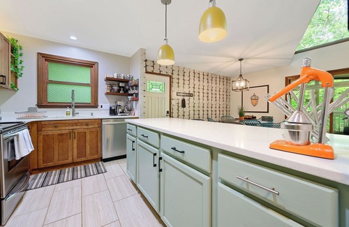 Northwest Raleigh House | Mid-Century Fairytale Cabin ✦ Best Coffee Station for Miles!