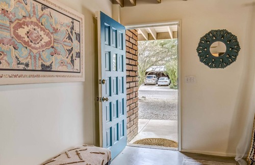 Tucson House | Mid-Century meets Southwest in this 4 bedroom Tucson Home