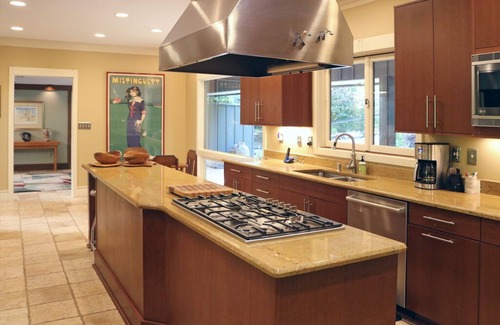 Sedgefield House | Mid Century Modern Home on 15th hole of Sedgefield CC