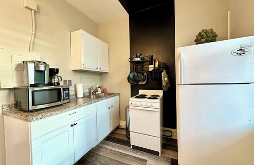Harrisburg - Hershey Apartment | Mid-Century Modern Midtown- Walk To Restaurants & Nightlife!