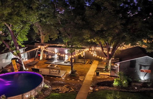 Frisco House | Mid Century Modern - The Martin Frisco Stay & Play - Hot Tub, Pool & Firepit!