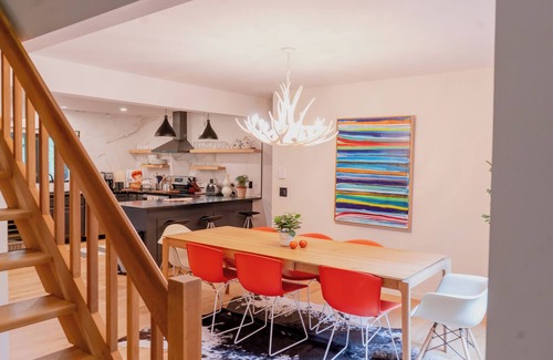 Pocono Pines Cabin | Mid-Century Modern Cabin in the Pocono Pines