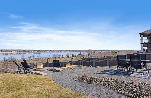 Tri-Cities House | Mid-Term Now Available, Best River View, No Host/Cleaning Fees, Great Discounts.