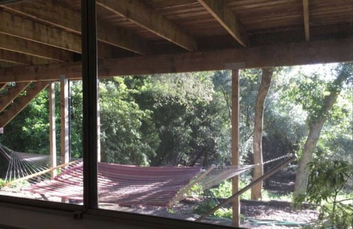Santa Rosa House | Midcentury-Modern Garden Level Apartment