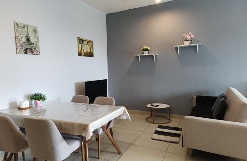 Genting Highlands Apartment | Midhills studio aircond WiFi