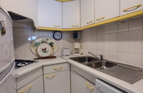 Le Suquet Apartment | Midi beachfront apartment, exceptional sea view from 6th floor,