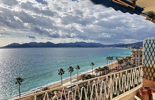 Le Suquet Apartment | Midi beachfront apartment, exceptional sea view from 6th floor,