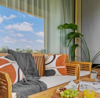 Aviatiei Apartment | Mido Bird Luxury Apartment with Private Parking & Self Check-in