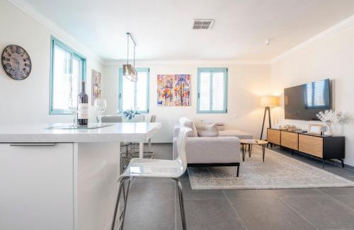 Zikhron Ya'aqov Apartment | Midrahov Luxury Apartment