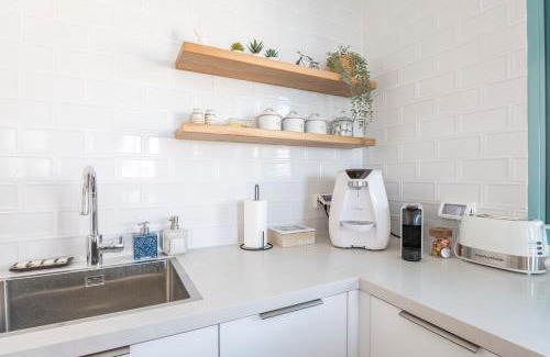 Zikhron Ya'aqov Apartment | Midrahov Luxury Apartment
