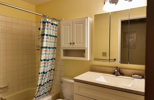 Russian Jack Park Condo | Midterm Rental Townhouse Style Condo in Anchorage