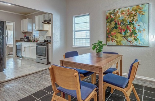 Cooper-Young Historic District House | Midtown Magic: Spacious Bungalow Steps from C-Y
