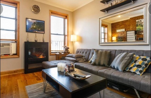 Midtown West Apartment | Midtown Manhattan Modern Charming 1BD Apt near Times Square