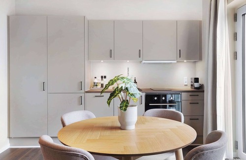 Vesterbro Apartment | Midtown Studio Summar