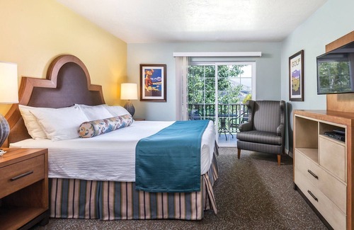 Midway Resort | Midway Resort 2bdr Queen