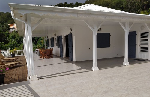 Le Marin Villa | MIGALINE. Creole villa with breathtaking views of the Caribbean Sea