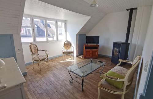 Guemene-sur-Scorff Apartment | Mignon appartement sous les toits