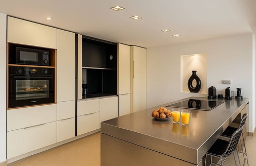 Herzliya Pituach Apartment | Miklat #Magnificent 3BR/2BA Herzlya Pituah w. Pool