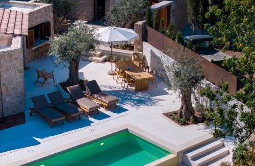 Mesogi Villa | Mikro 1940