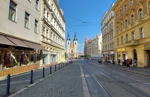 Prague 7 Apartment | Milada