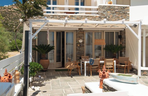 Platis Gialos Condo | Miles Away Sifnos - Beachfront House