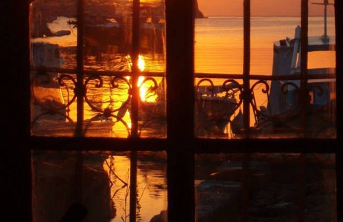 Pedi Apartment | Milias House right on the sea (down floor)