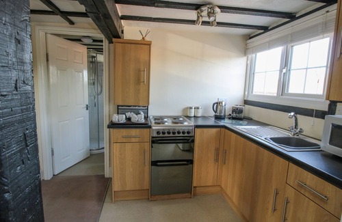 Nantwich Cottage | MILL END, pet friendly, with a garden in Wrenbury