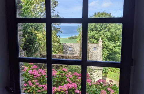 Urville-Nacqueville House | Mill for 2, facing the sea, 300m to the beach and great walks. Next to a castle.
