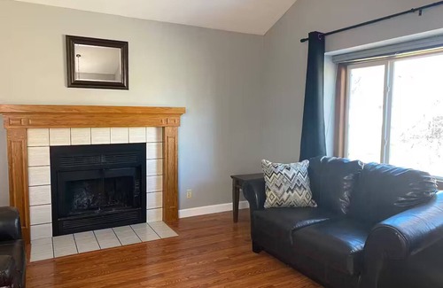 Millard House | Millard West Omaha 4 bed, 3 bath