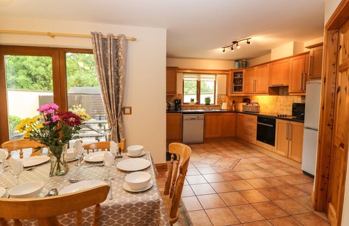 Kenmare Cottage | MILLFIELD, family friendly, with open fire in Kenmare, County Kerry