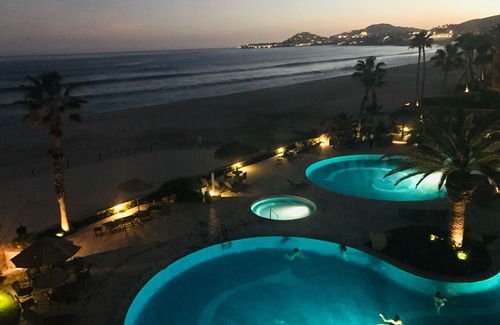 San Jose del Cabo Villa | Million dollar views from every room!