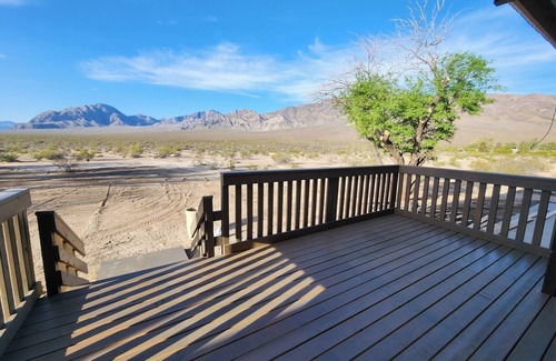 Mojave Desert House | Million Dollar View close to Death Valley and remote for Perfect Stargazing