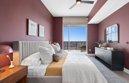 Civic District Apartment | Millionaire Row on Guadalupe - Tallest building in Texas