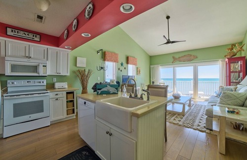 Indian Beach Condo | MillionDollarView-Oceanfront 1BR-Updated!