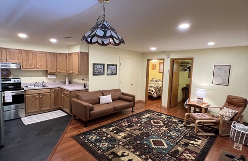 Chestertown House | Mimi’s by the lake