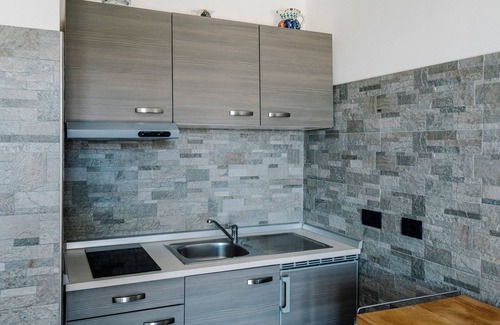 Cervo Apartment | Mimosa 1 int 7 - One Bedroom Apartment, Sleeps 4