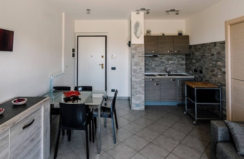 Cervo Apartment | Mimosa 1 int 7 - One Bedroom Apartment, Sleeps 4