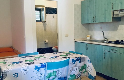 Defensola Bed & Breakfast | MIMOSA C Three-room villa for 6 people 2 bedrooms and living room with 2 beds