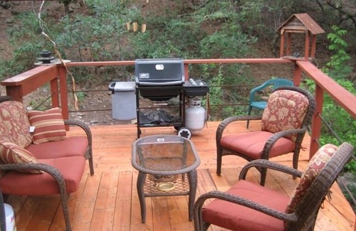 Trimble House | Mineshaft, Creek front, Hot Tub, Close to Town, Ski Area 20 miles