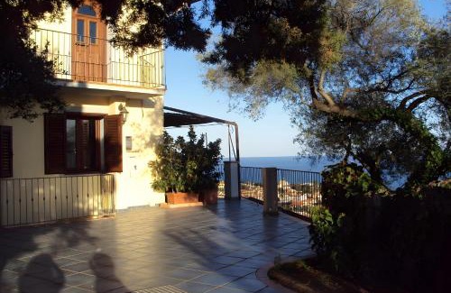 Santa Maria Navarrese Apartment | Mini Appartemento vista mozzafiato