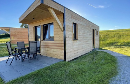 Edertal Ski Chalet | Mini chalet on Lake Edersee with 2 bedrooms (pet possible)