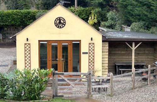 Longford House | Mini haven