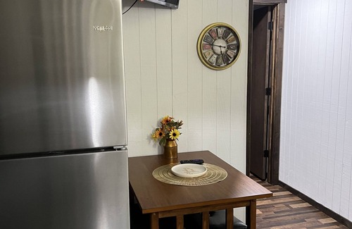 Wichita Falls Cabin | Mini home by Kataluma Nightly Rentals