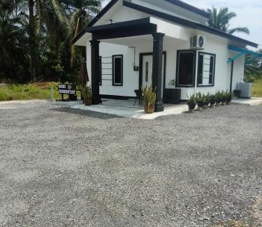 Banting House | MiNi HoMeSTaY MuslIimOnly