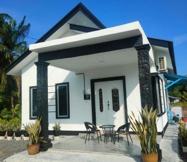Banting House | MiNi HoMeSTaY MuslIimOnly