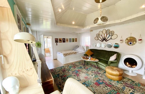 Georgsmarienhuette House | Mini house :-) with parking space