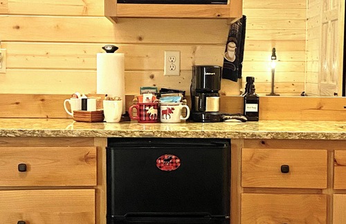 Island Park Cabin | Mini Moose-28 Miles to Yellowstone